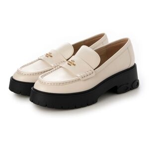 NIB Coach Ruthie Loafers Chalk Size 9